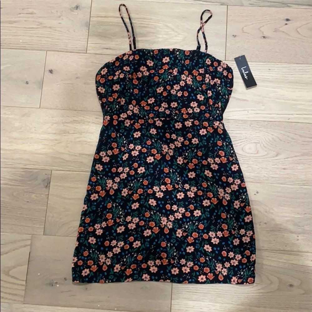 Lulu’s short floral dress - NWT